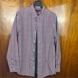 Banana Republic Red, Black & white Plaid Men's Shirt non iron L